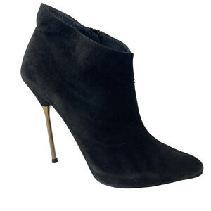 Stuart Weitzman Bootie Ankle Boot Black Suede Pointed Toe Gold Slim Heel 6 M